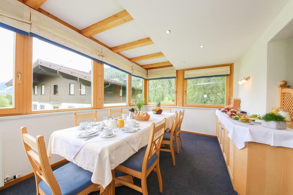 Bed and Breakfast Haus Spieleck à Saalbach-Hinterglemm Extérieur photo